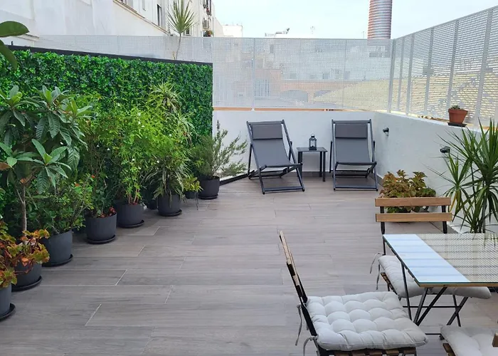 New! Cozy For Couples With Private Patio