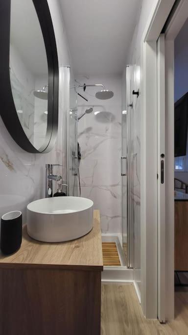 Apartament New! Cozy For Couples With Private Patio *